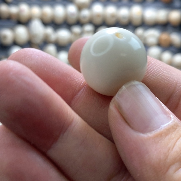 。***。菩提根/象牙果吊坠