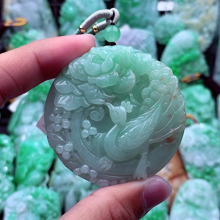 翡翠吊坠(不含链)未镶嵌