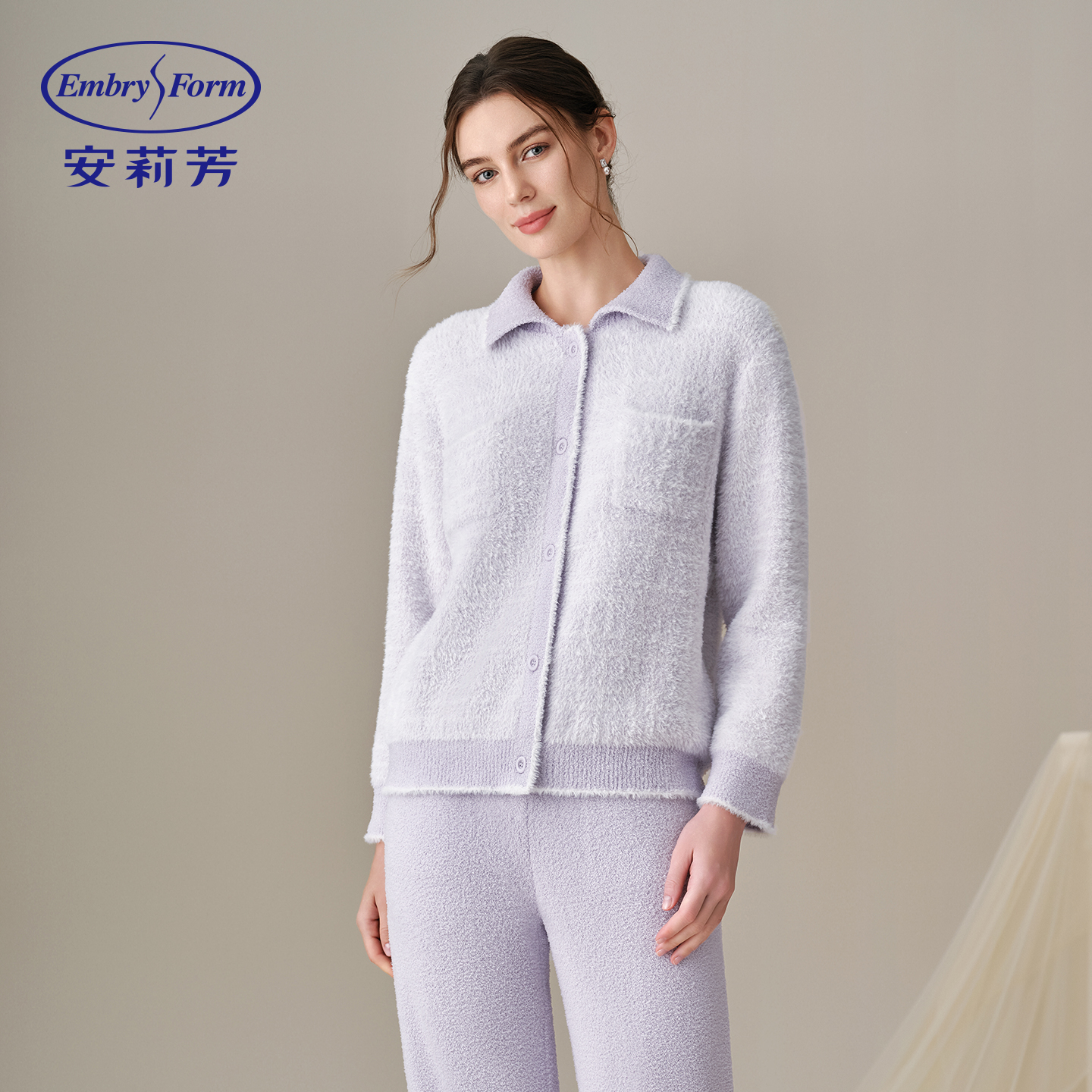 安莉芳小香风外穿保暖睡衣秋冬款半边绒加厚女家居服套装ELW1173