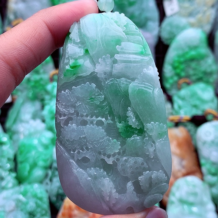 翡翠吊坠(不含链)未镶嵌