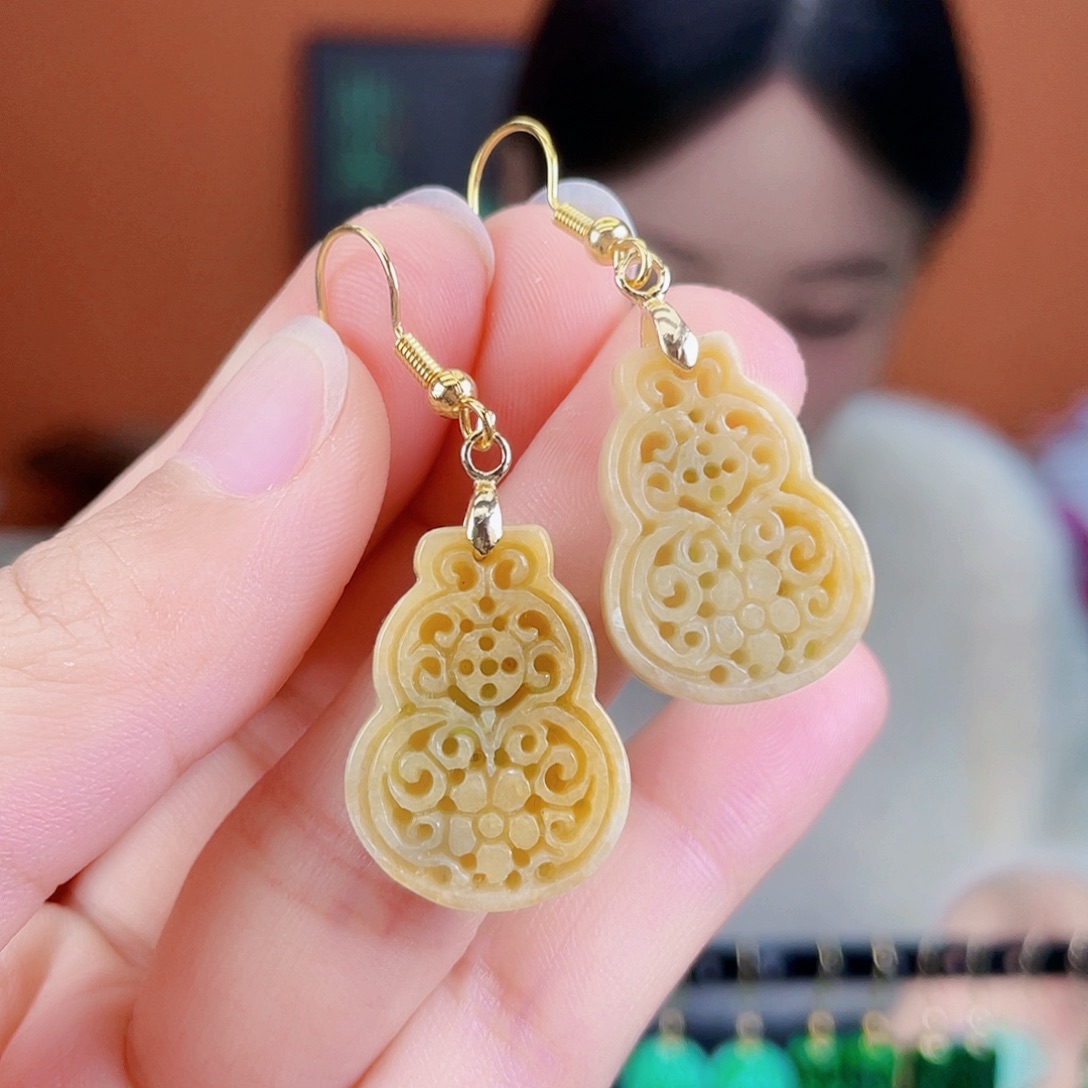 翡翠未镶嵌耳饰饰品