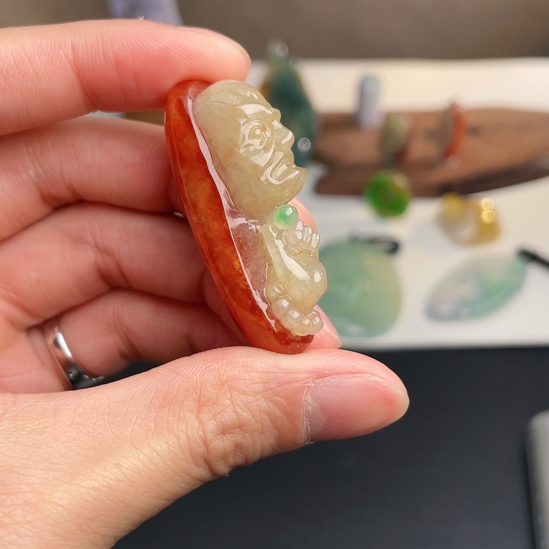 翡翠未镶嵌颈饰18罗汉