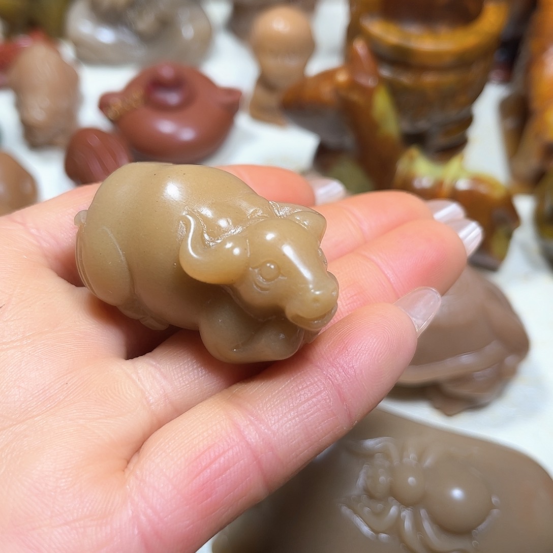 白玉菩提吊坠白玉菩提吊坠