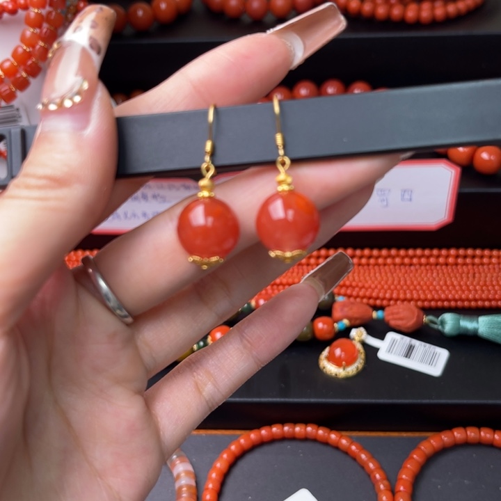 南红玛瑙银S925镶嵌南红玛瑙保山杨柳耳环12-13mm