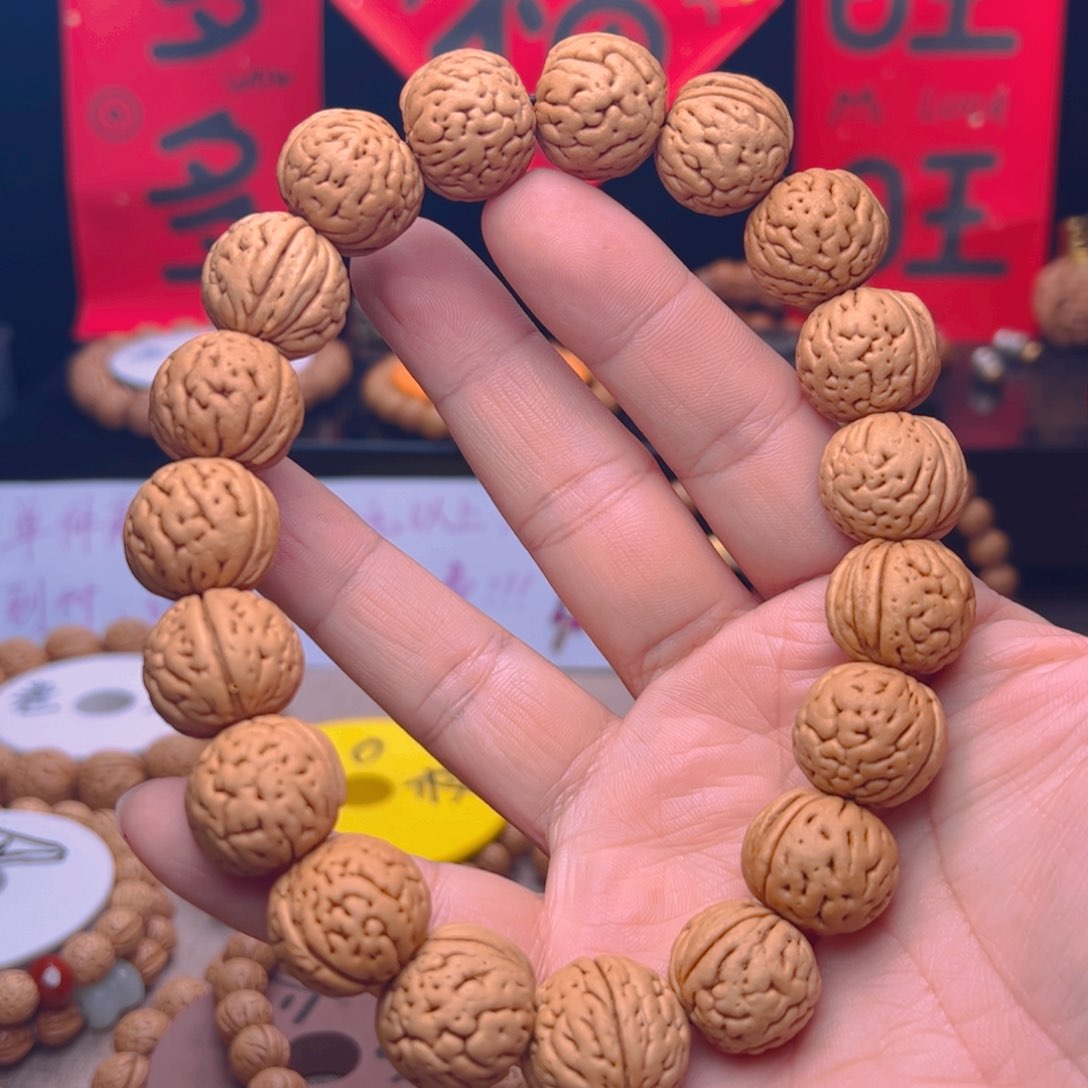 桃核手串1.9盘锦肌肉卷象