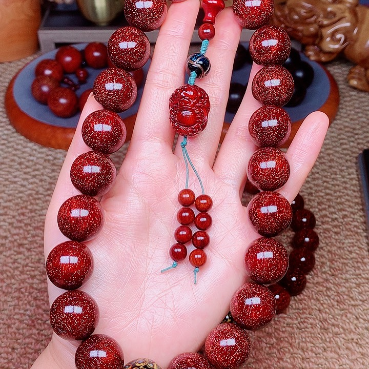 檀香紫檀（小叶紫檀）2.0红手持