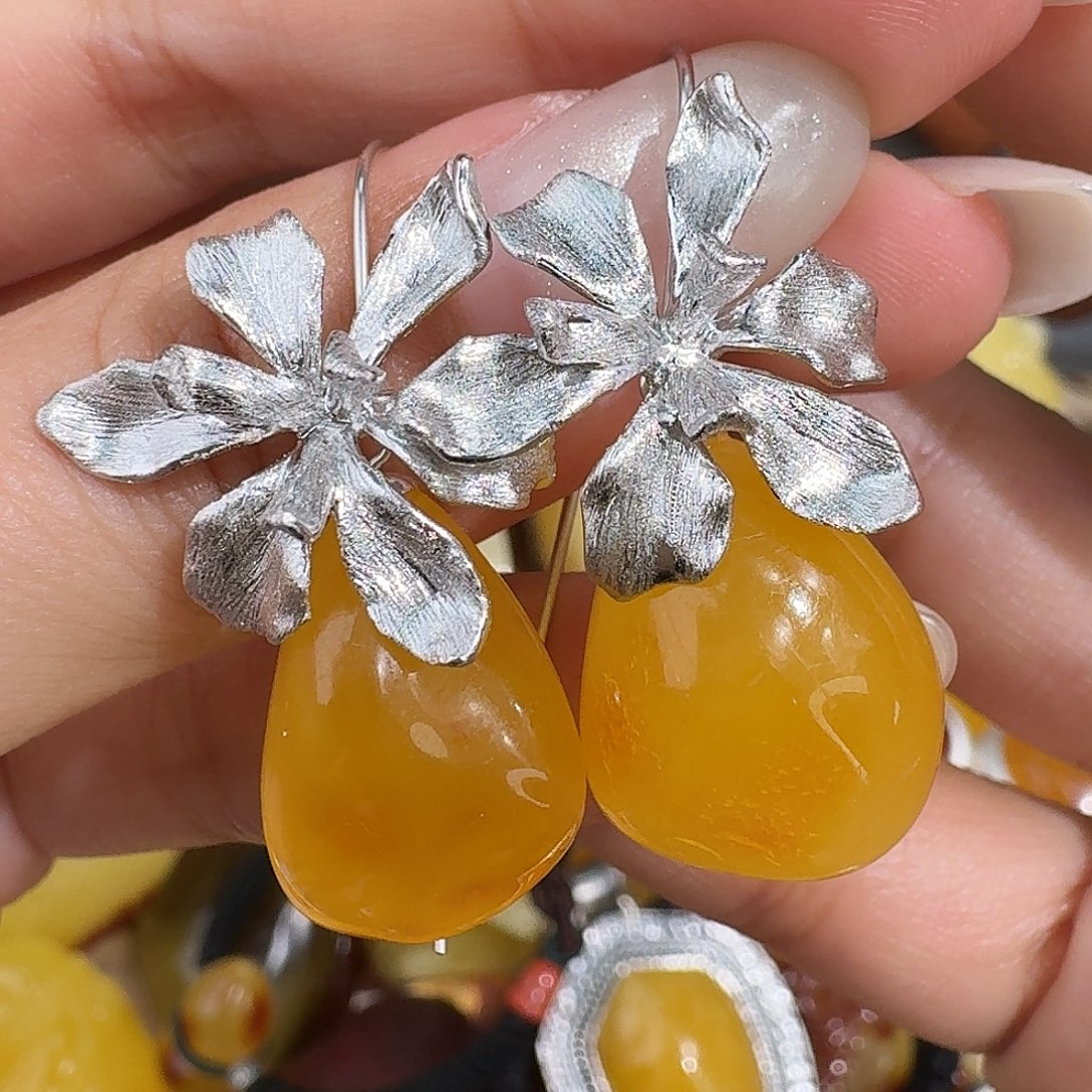 琥珀未镶嵌裸石我