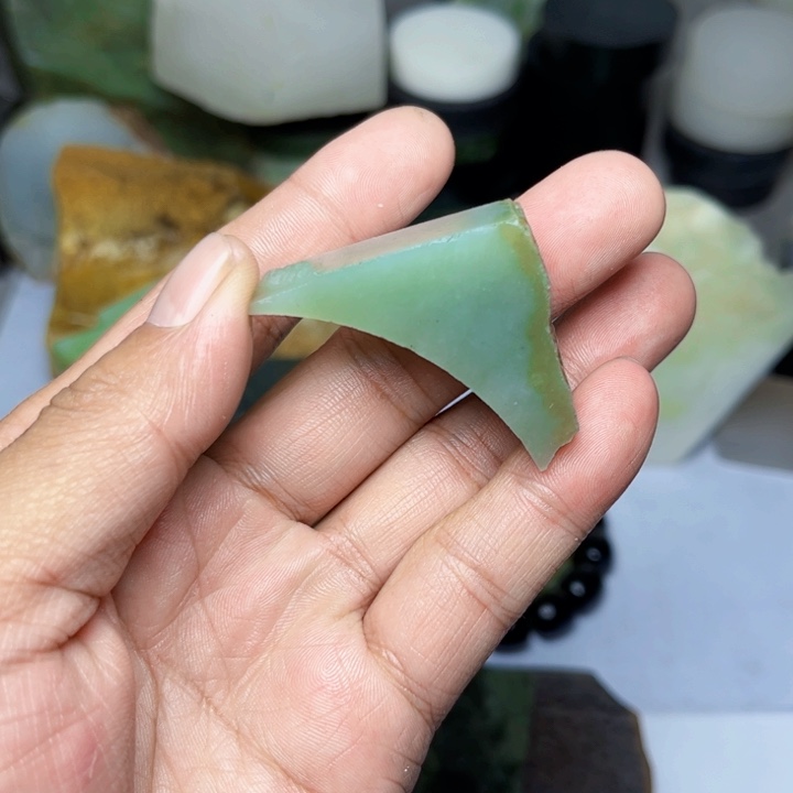 未镶嵌和田玉珠宝半成品