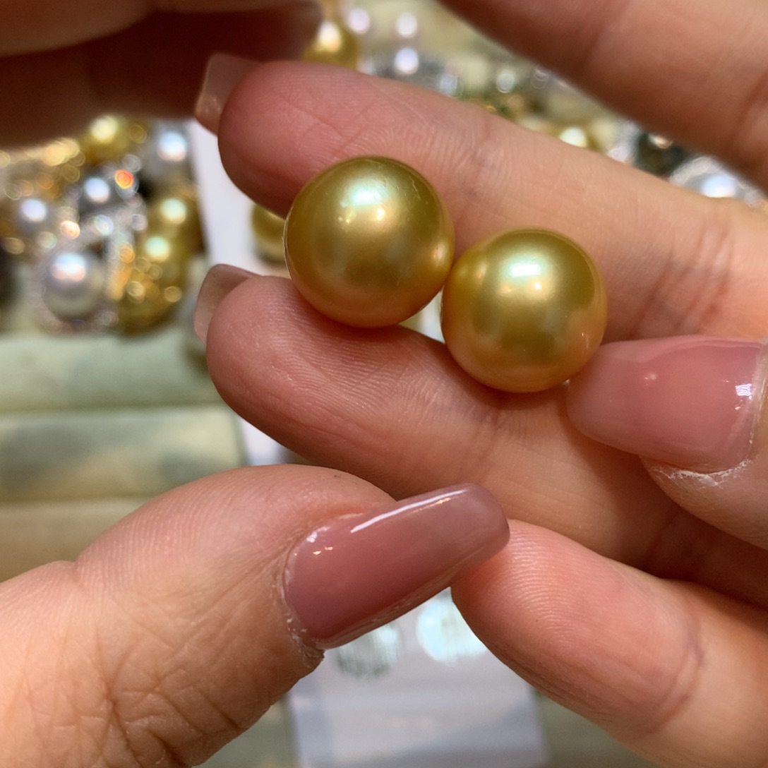 海水珍珠耳饰18K金镶嵌