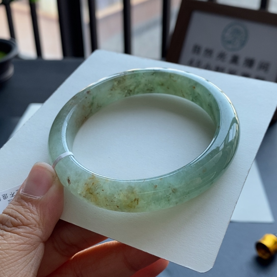 翡翠手镯未镶嵌39号58.8-11.9-8.9