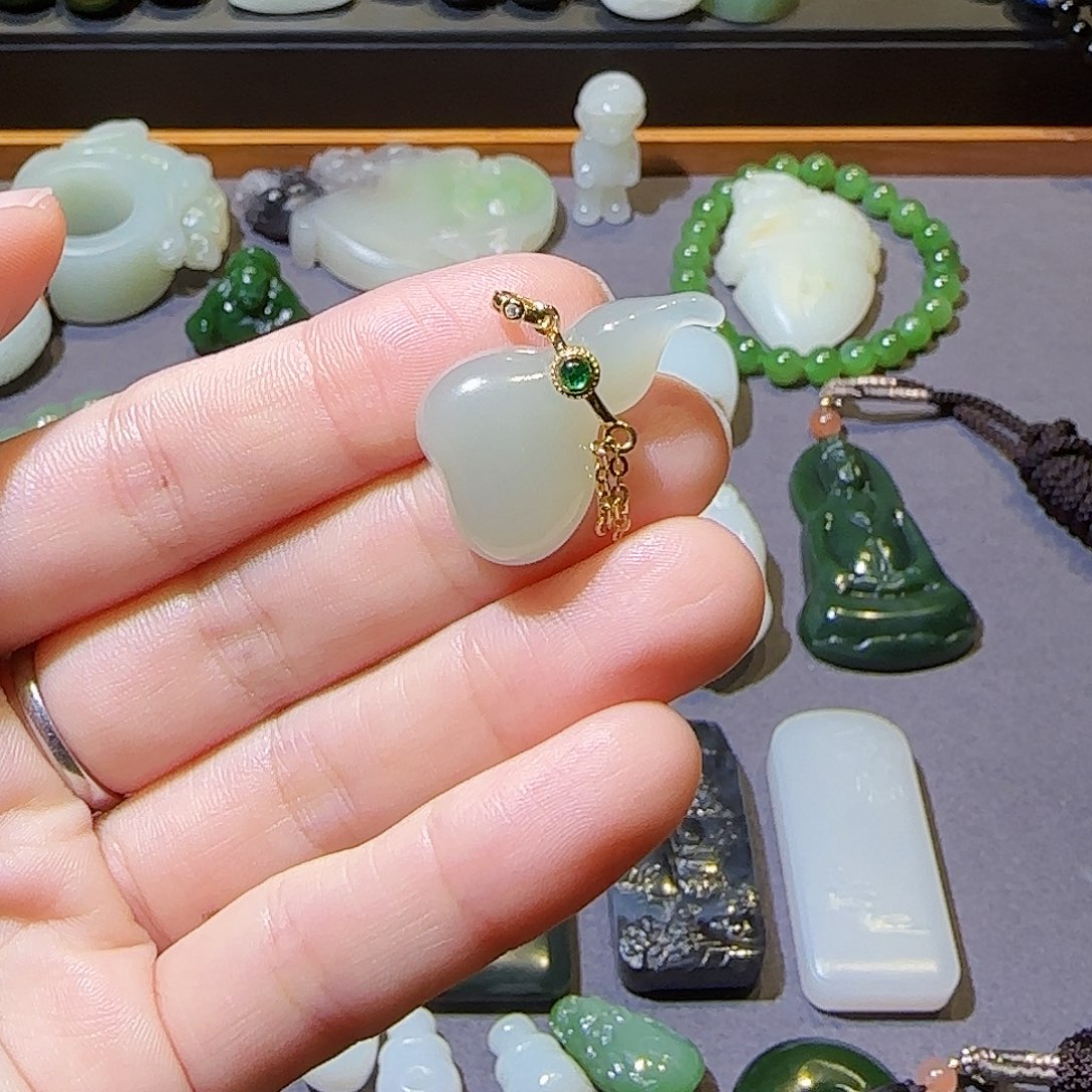 和田玉银S925镶嵌颈饰