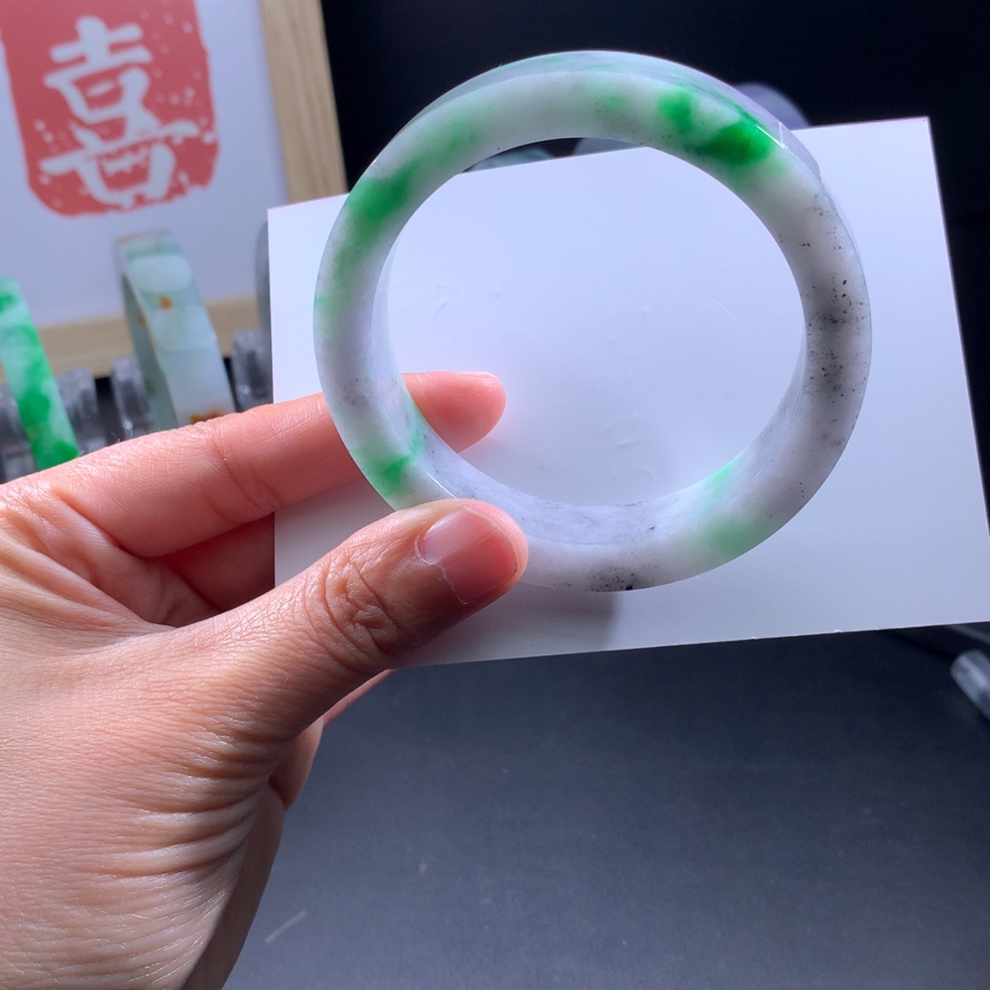 定制翡翠手镯未镶嵌辣绿色乌鸡56-59