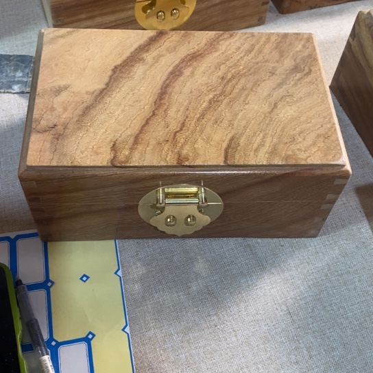 香樟木量**缠老樟木收纳箱25.16.9