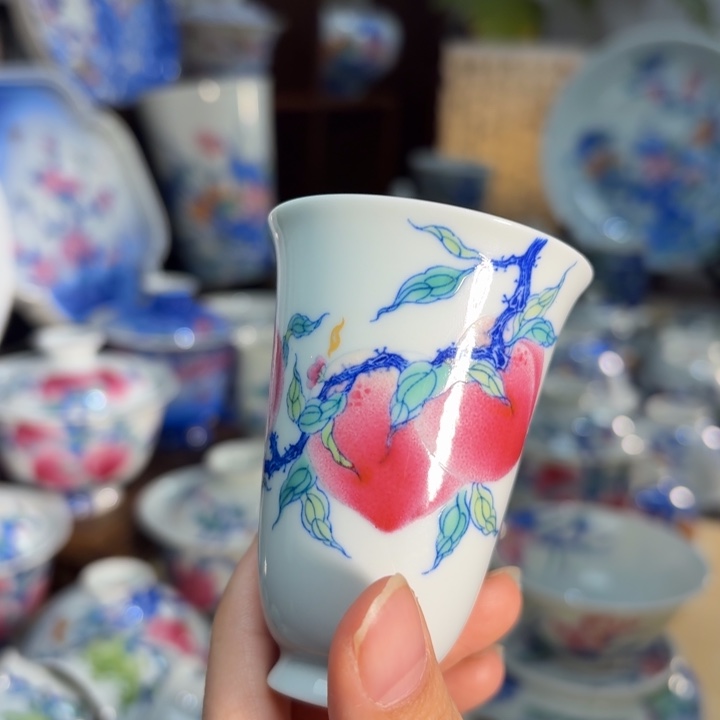 逐***梦斗彩寿桃蝙蝠三桃闻香杯