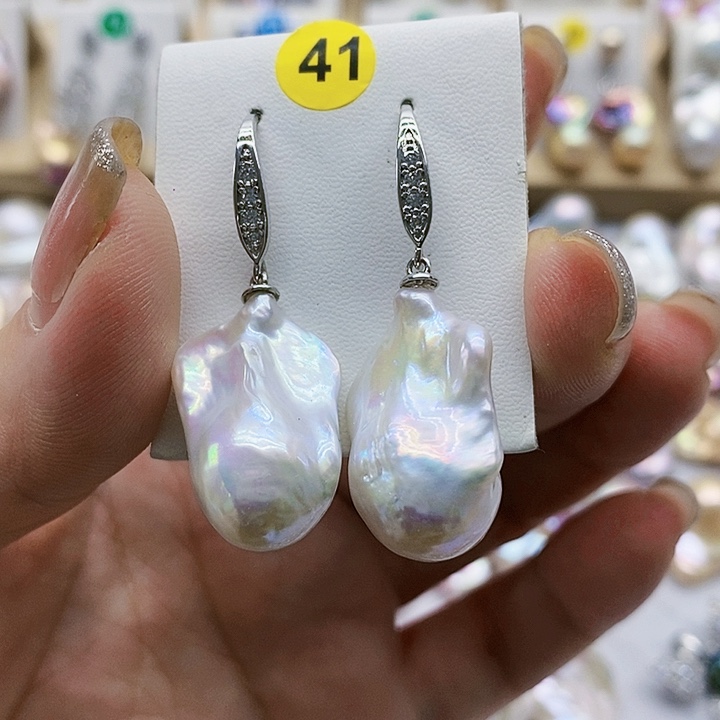 银S925镶嵌淡水珍珠耳饰