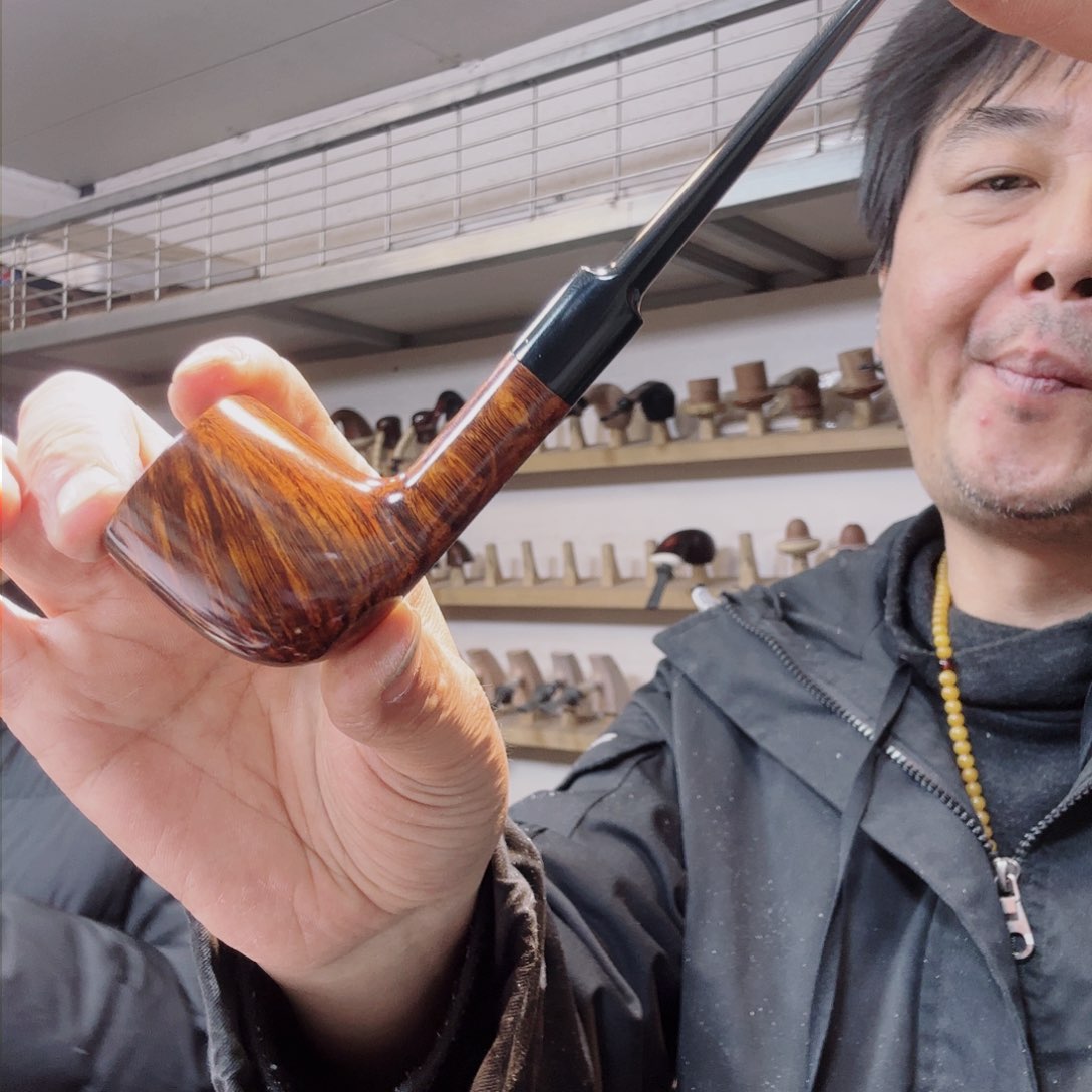 ?****号焦耀烟斗一直斗