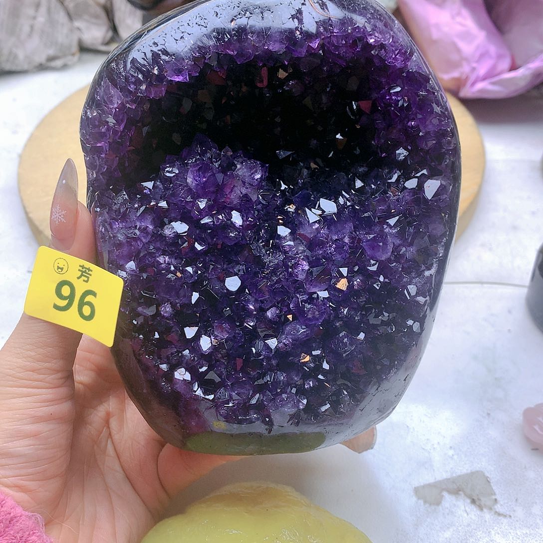 紫晶大型摆件（非配饰）未镶嵌