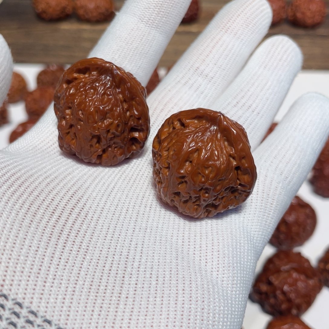 猴头核桃吊坠平底锅150.18.32