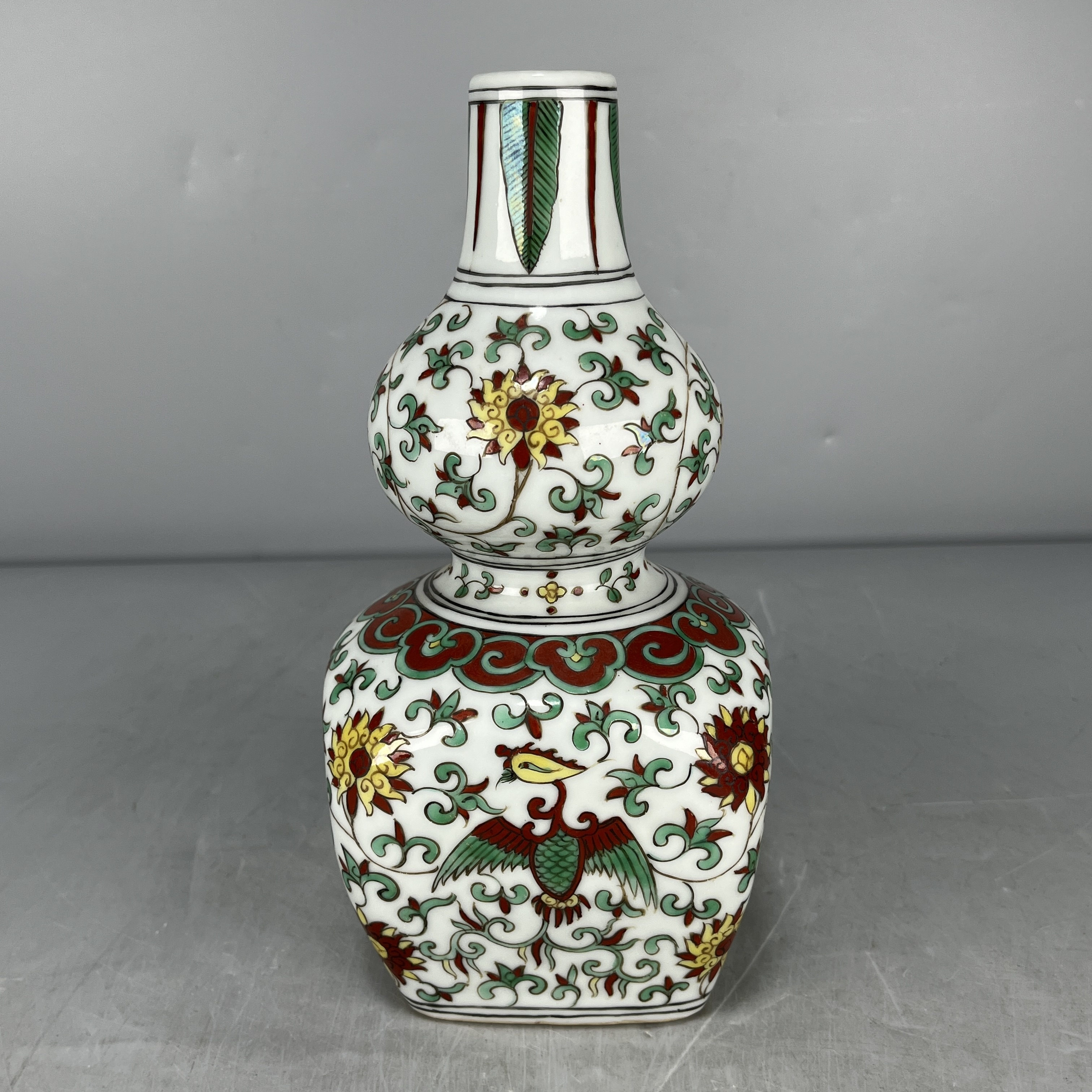 仿古瓷 仿古大明嘉靖年制斗彩缠枝凤纹天圆地方葫芦瓶