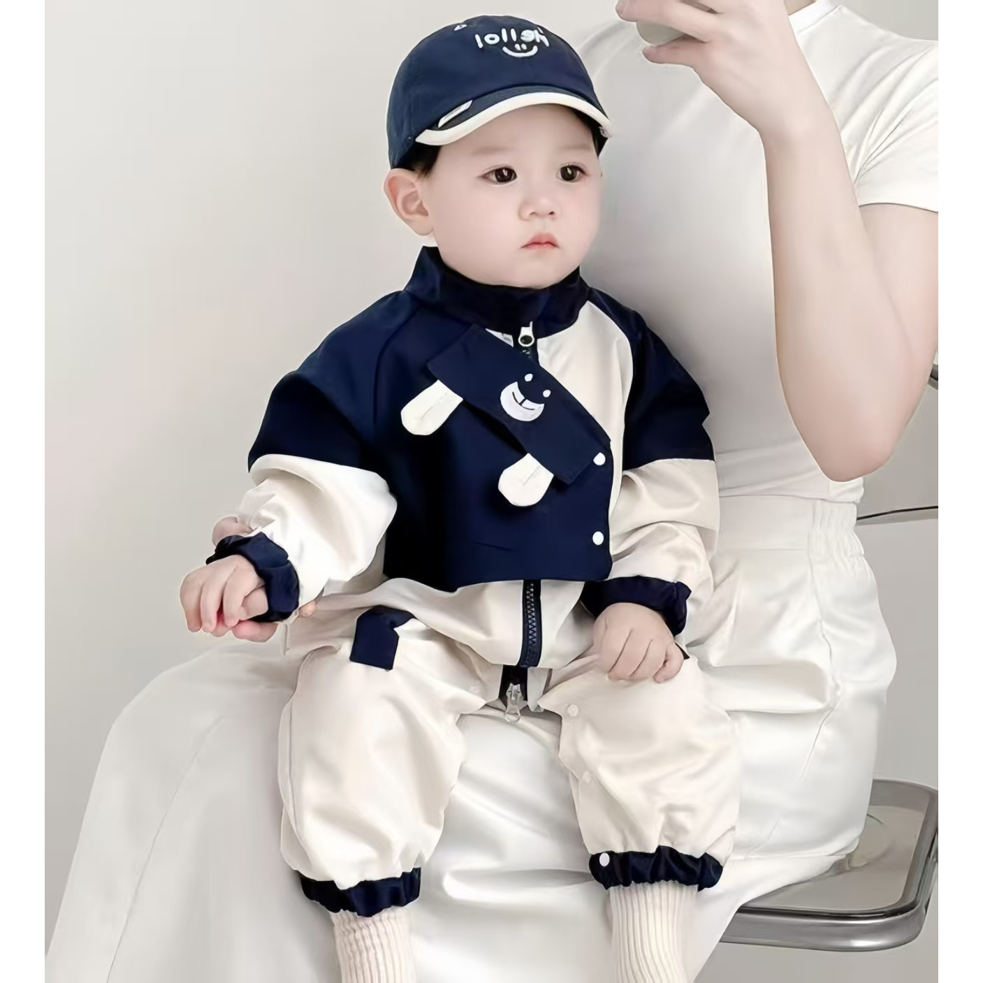 婴儿连体衣春秋季男宝宝小熊冲锋衣哈衣爬服新生儿春装外出服{朱