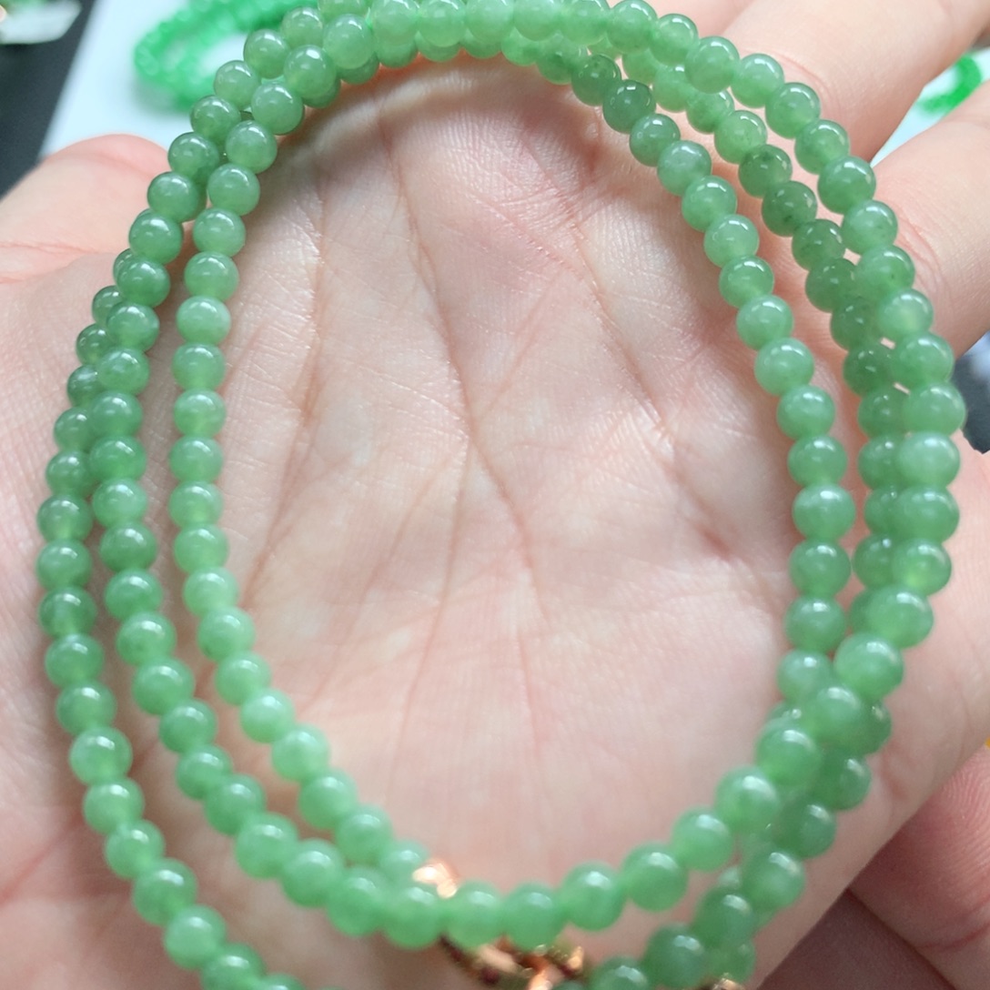 翡翠未镶嵌手链翡翠