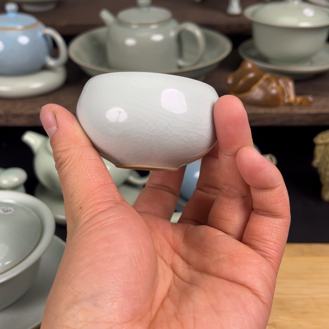 【闪购商品】体验杯月白釉体验