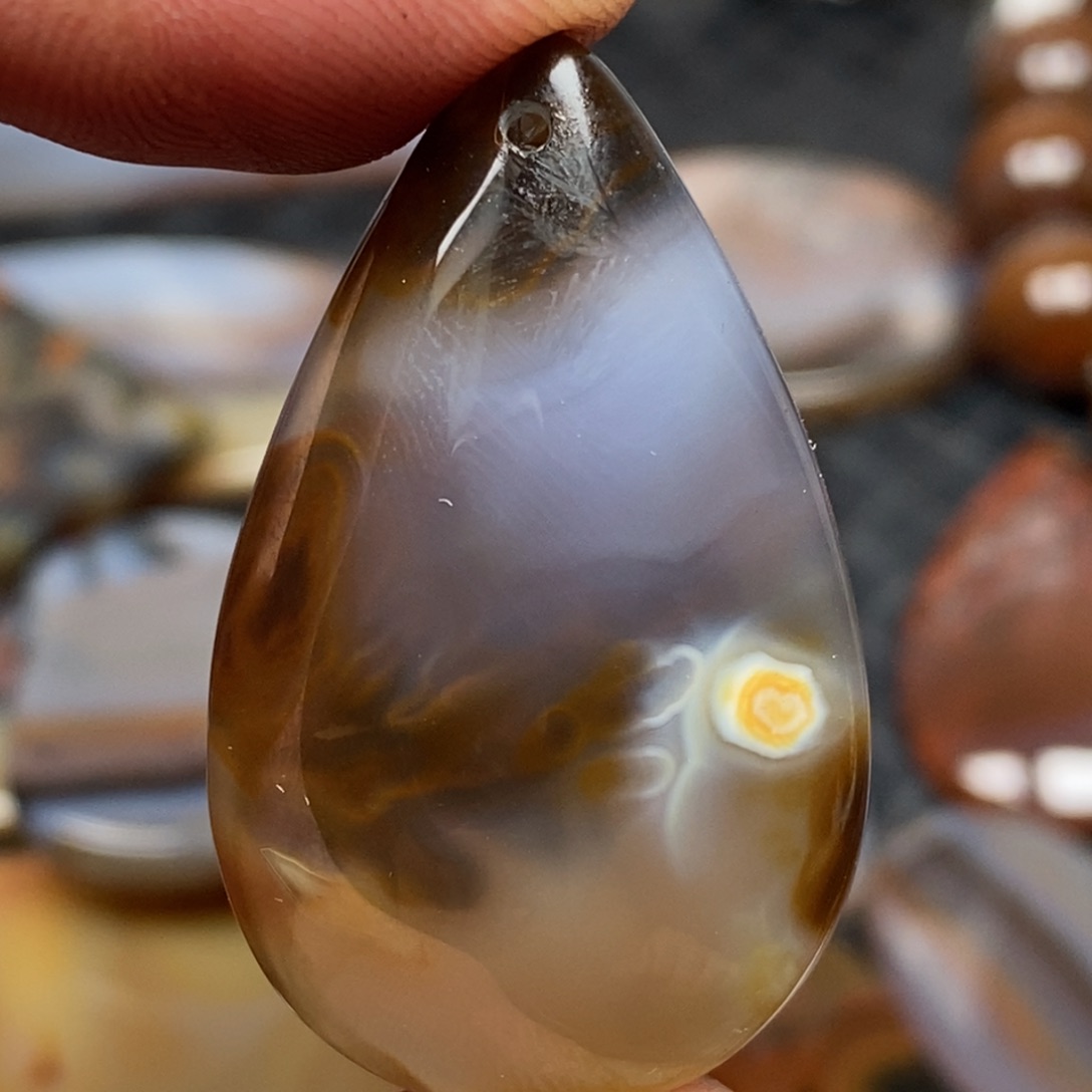 玛瑙/玉髓颈饰未镶嵌