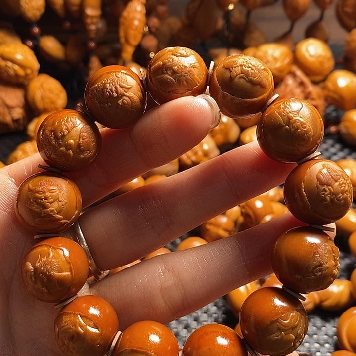 吊坠橄榄核光珠一念