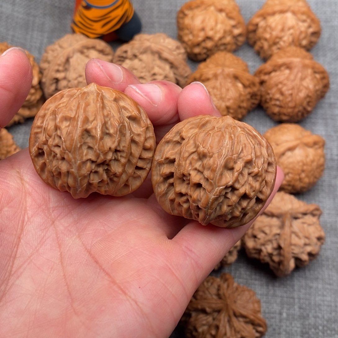 文玩核桃把件37石子正磨