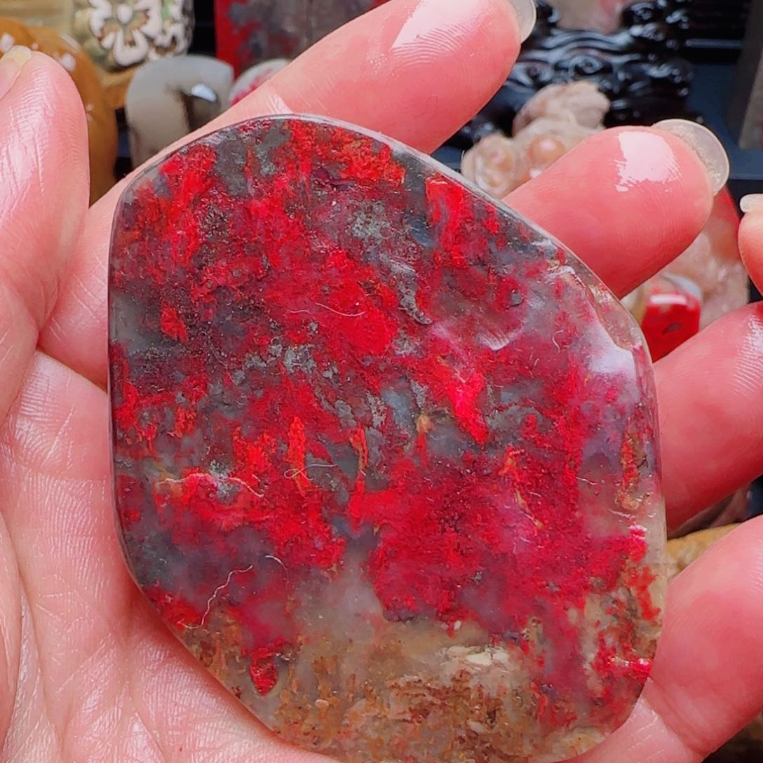 昌化鸡血石昌化鸡血石