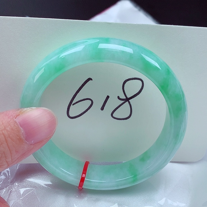 翡翠未镶嵌手镯翡翠