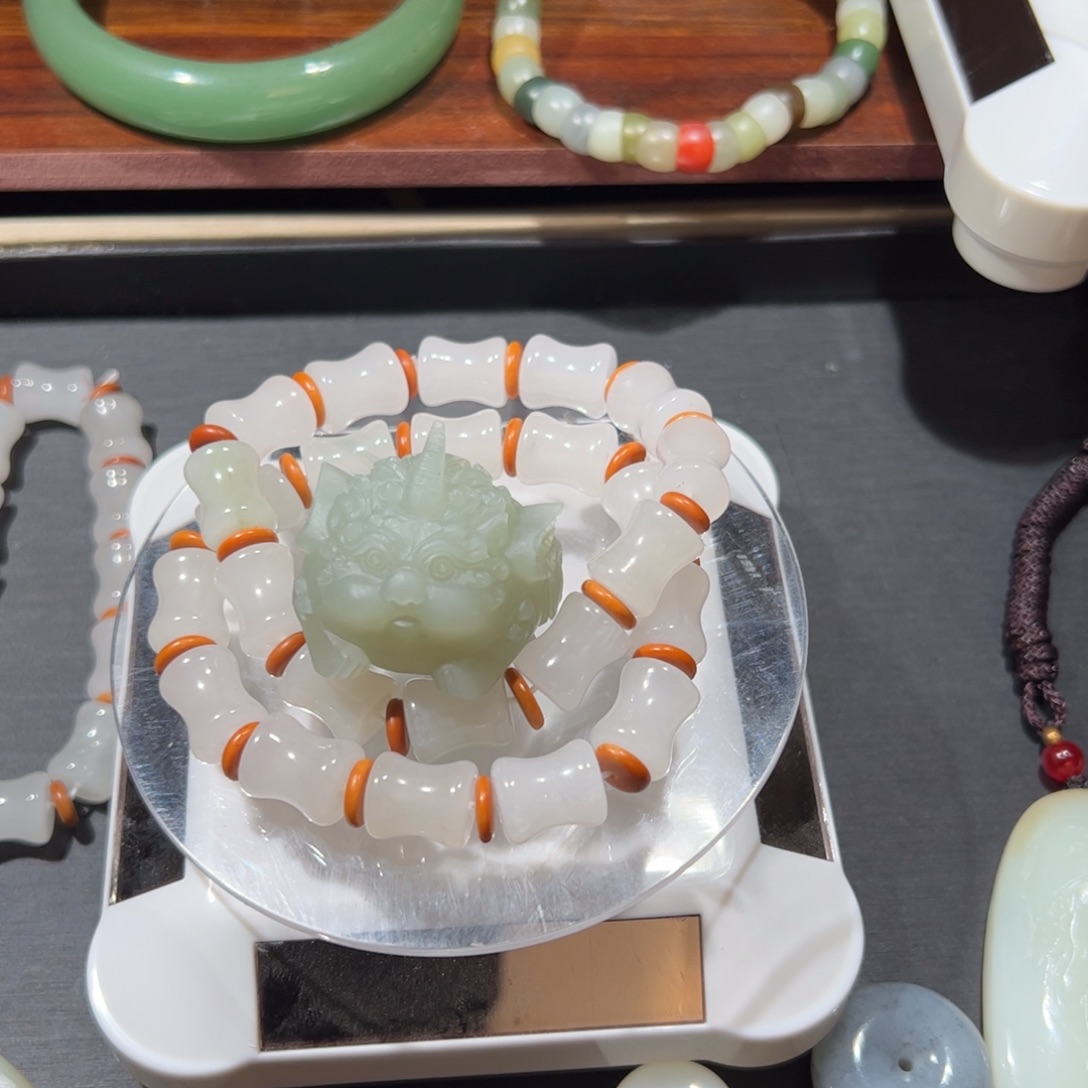 合金手链石英质玉（天山翠）