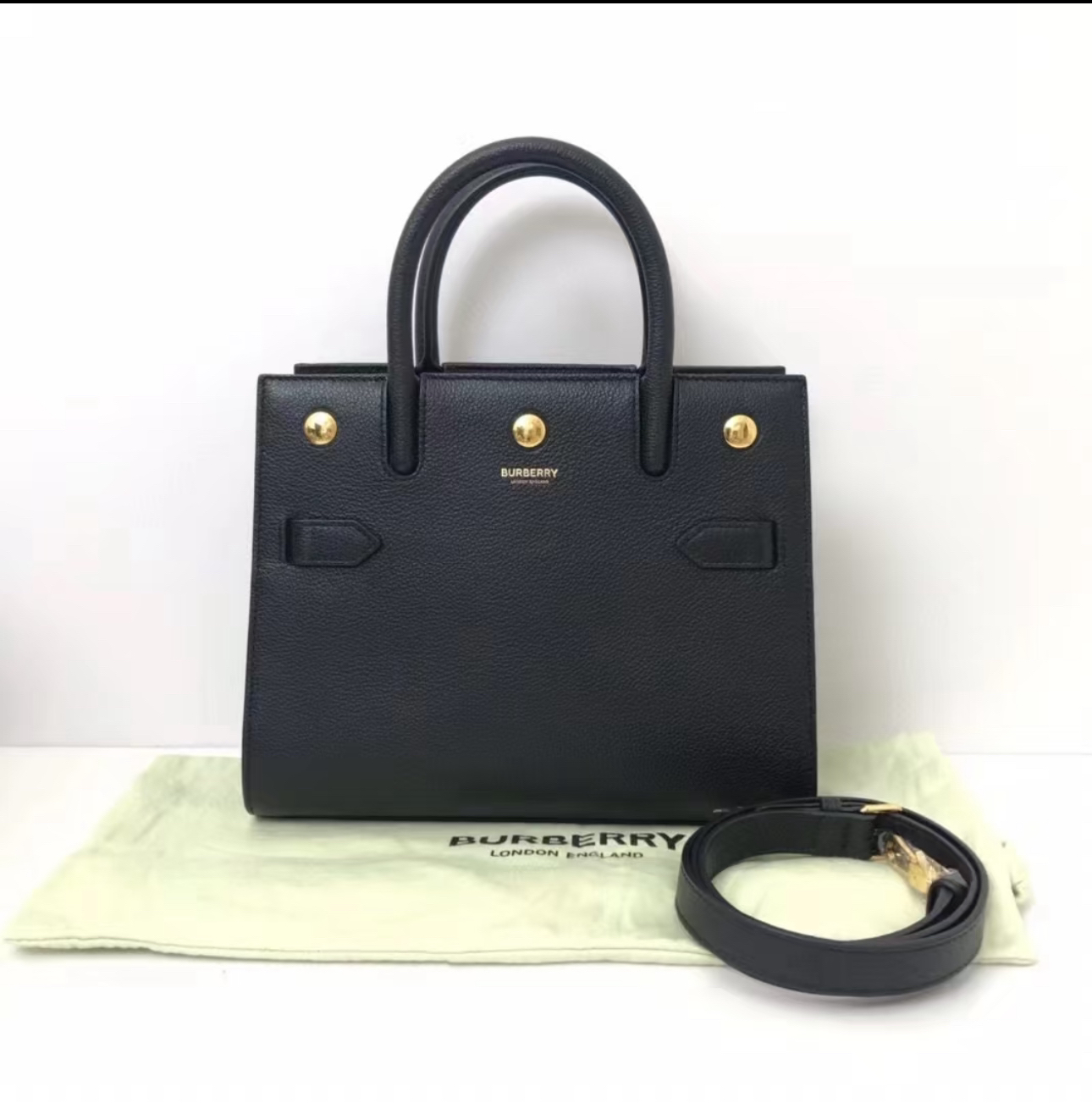 全新未使用 BURBERRY/博柏利 Title mini黑色泰尔勒