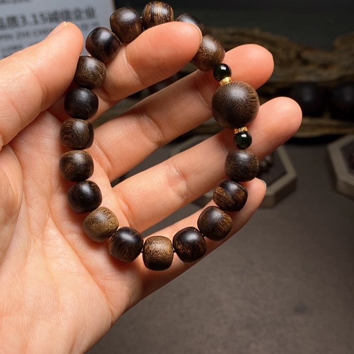 手串沉香越南芽庄白棋楠瘤疤1.0➕绿棋瘤疤单珠1.5