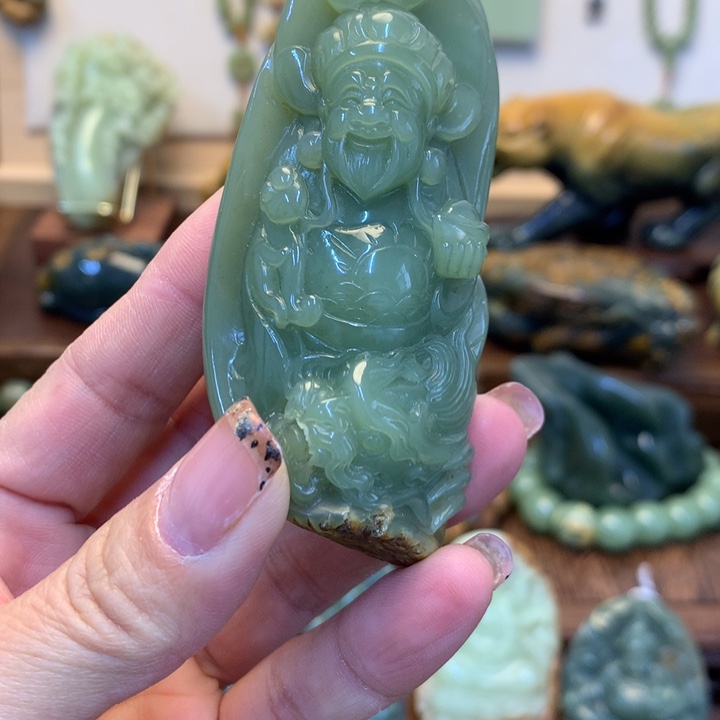 岫岩河磨玉（透闪石质玉）未镶嵌把件