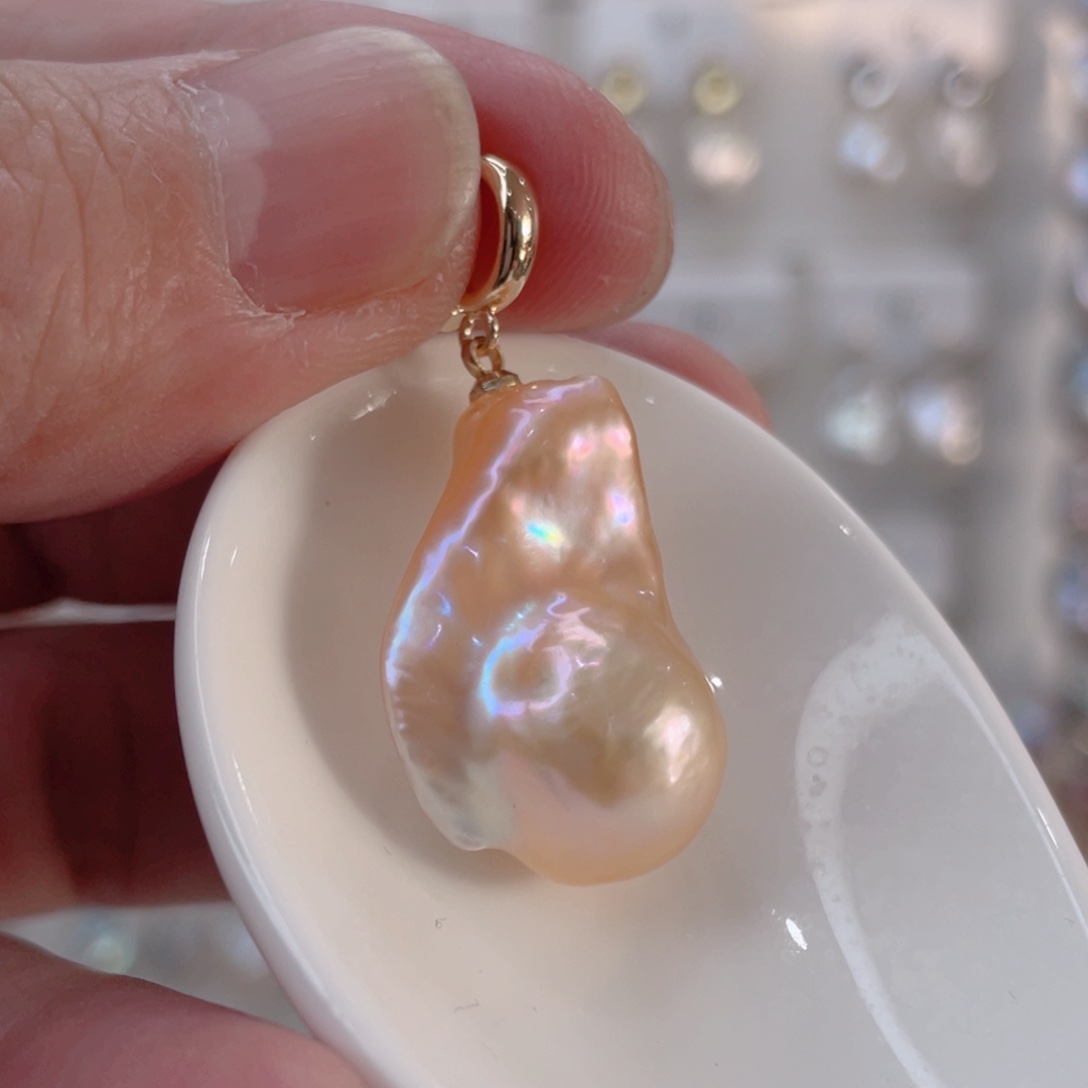 颈饰未镶嵌淡水珍珠