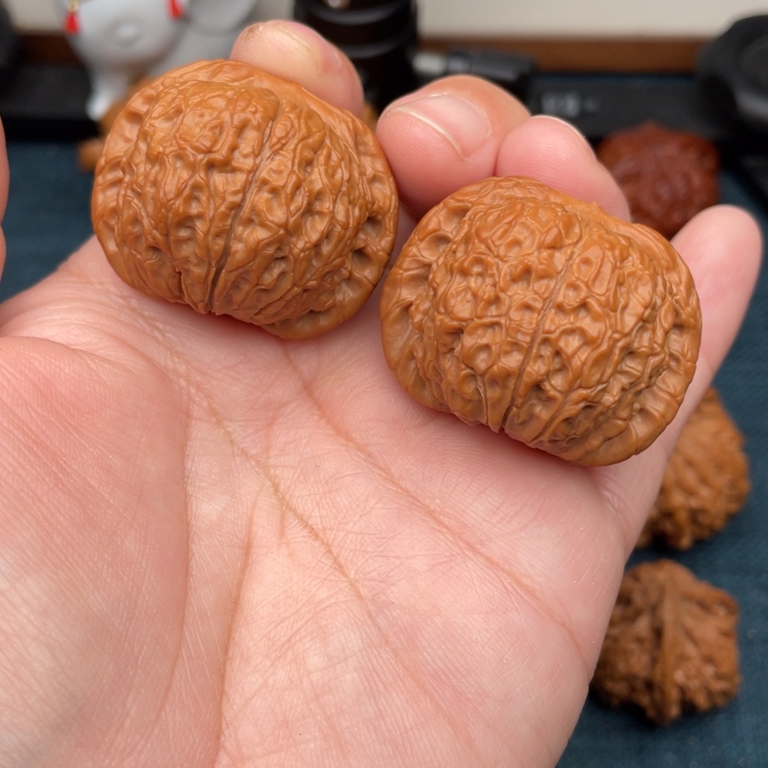 把件文玩核桃全品满肉血麒麟39