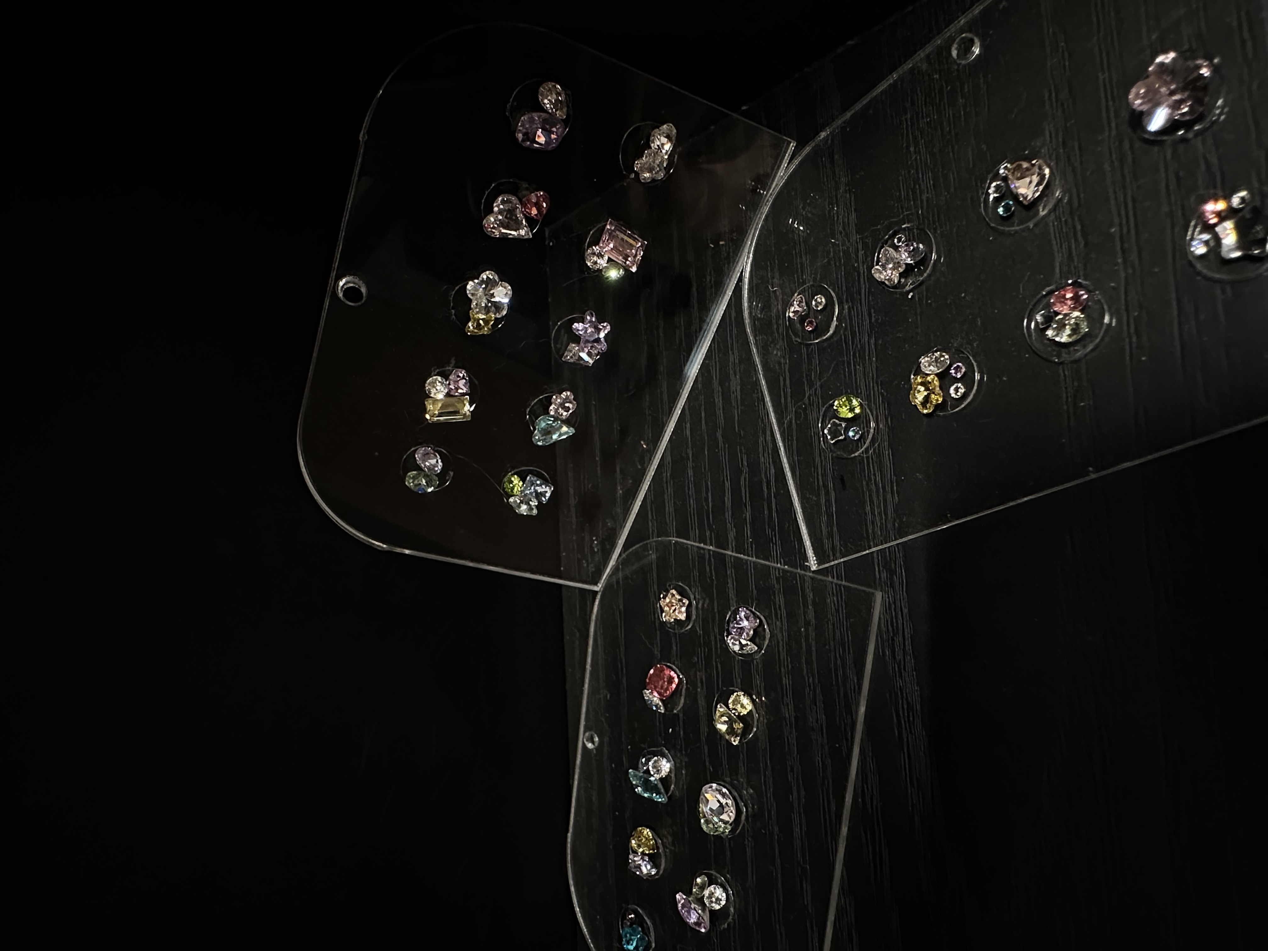 戴菲家东洲彩色小钻混款糖果汽水款式/小猴子美甲钻