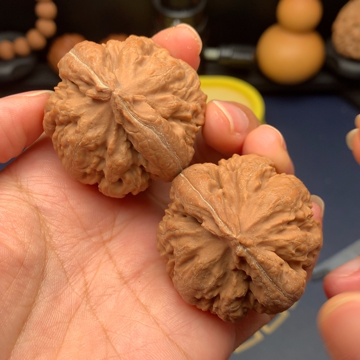 把件文玩核桃40.8霸王龙