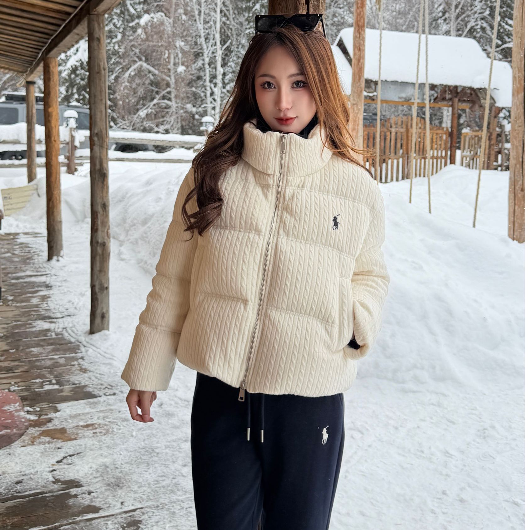 思思小个子【轻绒纪】老钱风复古立领法式保暖羽绒服25F810