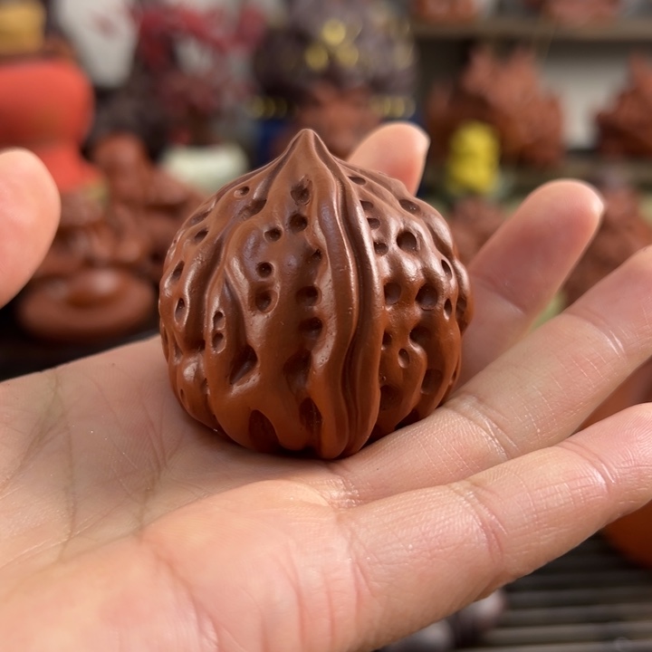 紫砂茶宠紫砂核桃