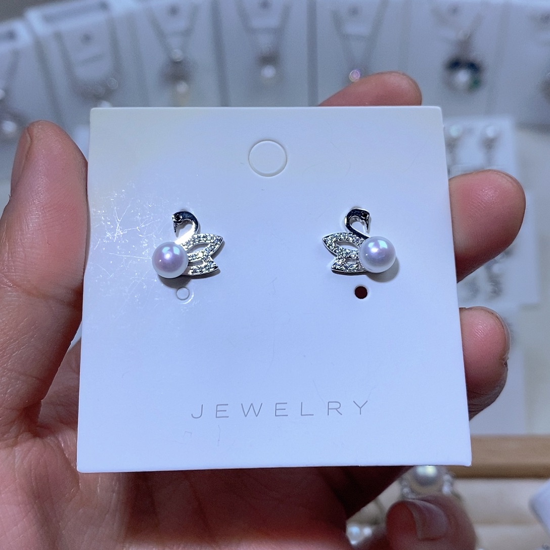 淡水珍珠未镶嵌耳饰