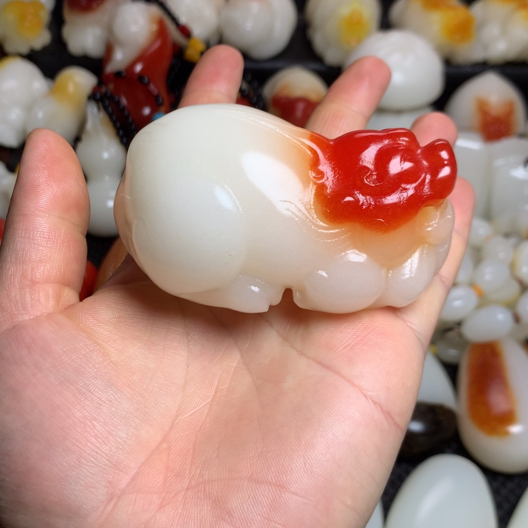 新疆戈壁石五彩石