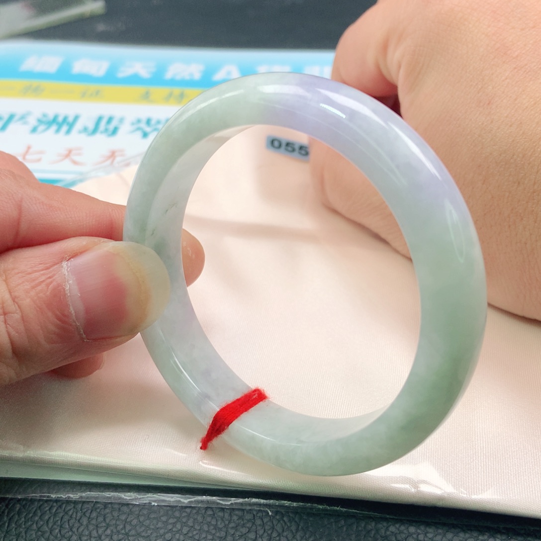 翡翠手镯未镶嵌0557号