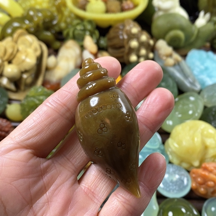 蛇纹石玉手把未镶嵌