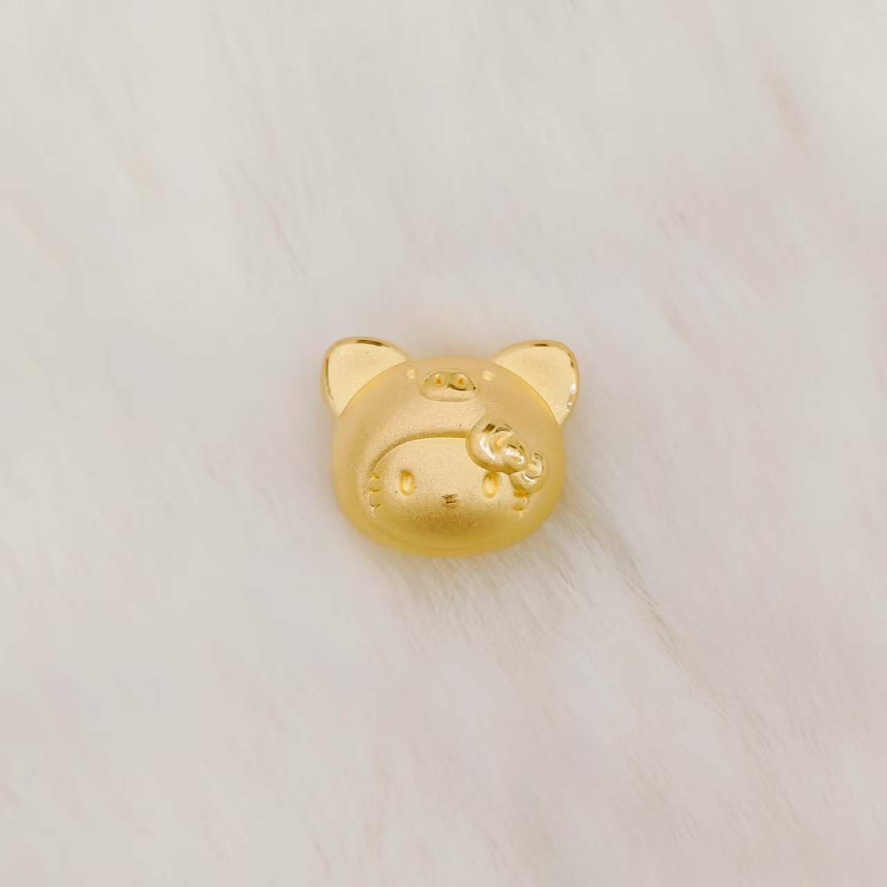 吉金珠宝足金999猪猪Kitty大头素金3D硬金转运珠手串