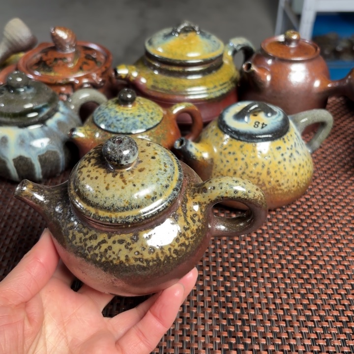 紫砂茶杯小容天壶