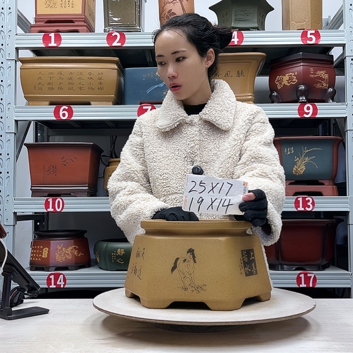 紫砂花盆紫砂花盆