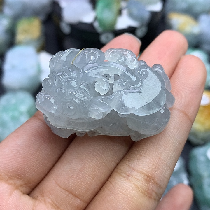 翡翠未镶嵌颈饰天然缅甸翡翠