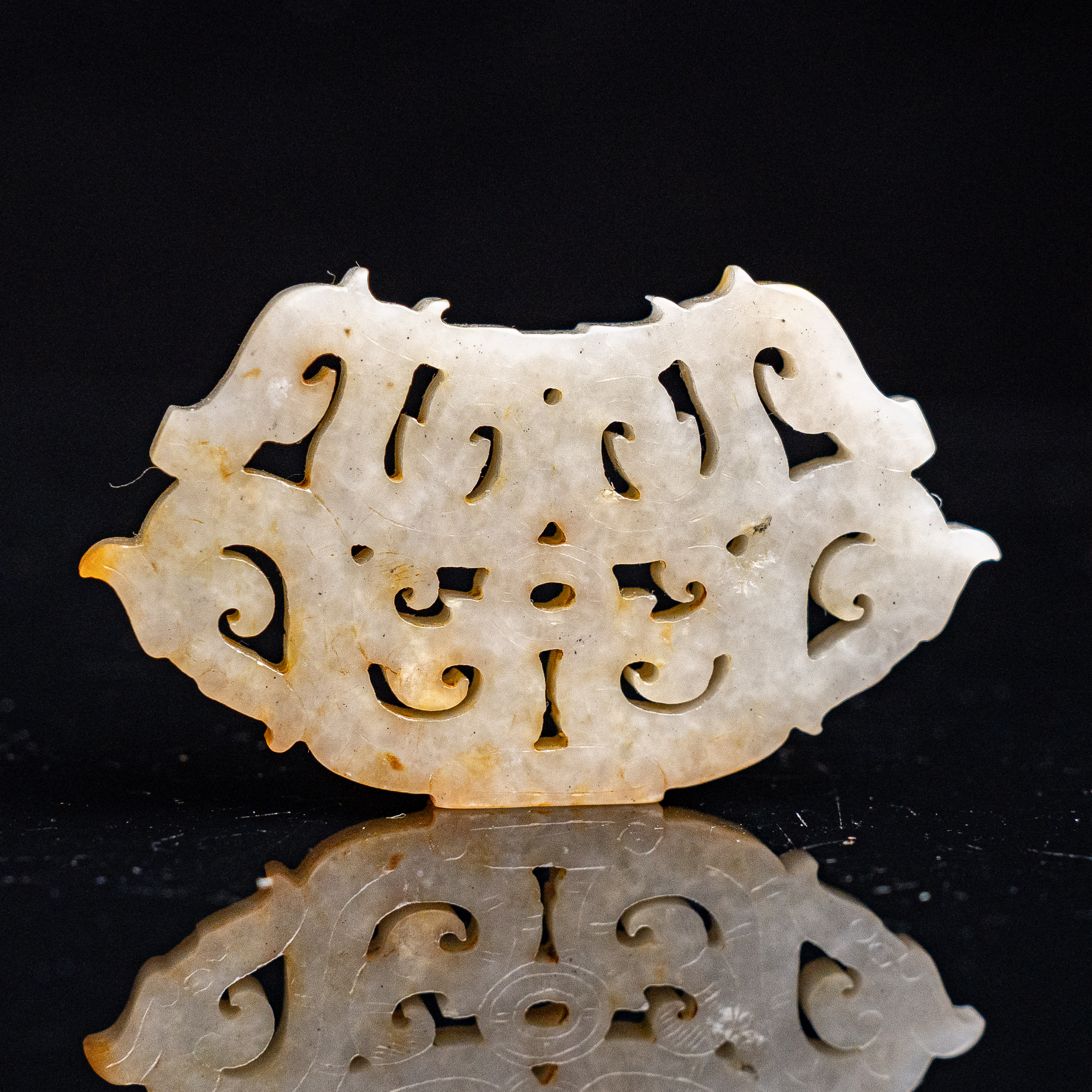 明代和田玉龙纹玉佩-CS